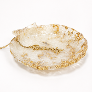 Muschelschmuckschale weiss gold